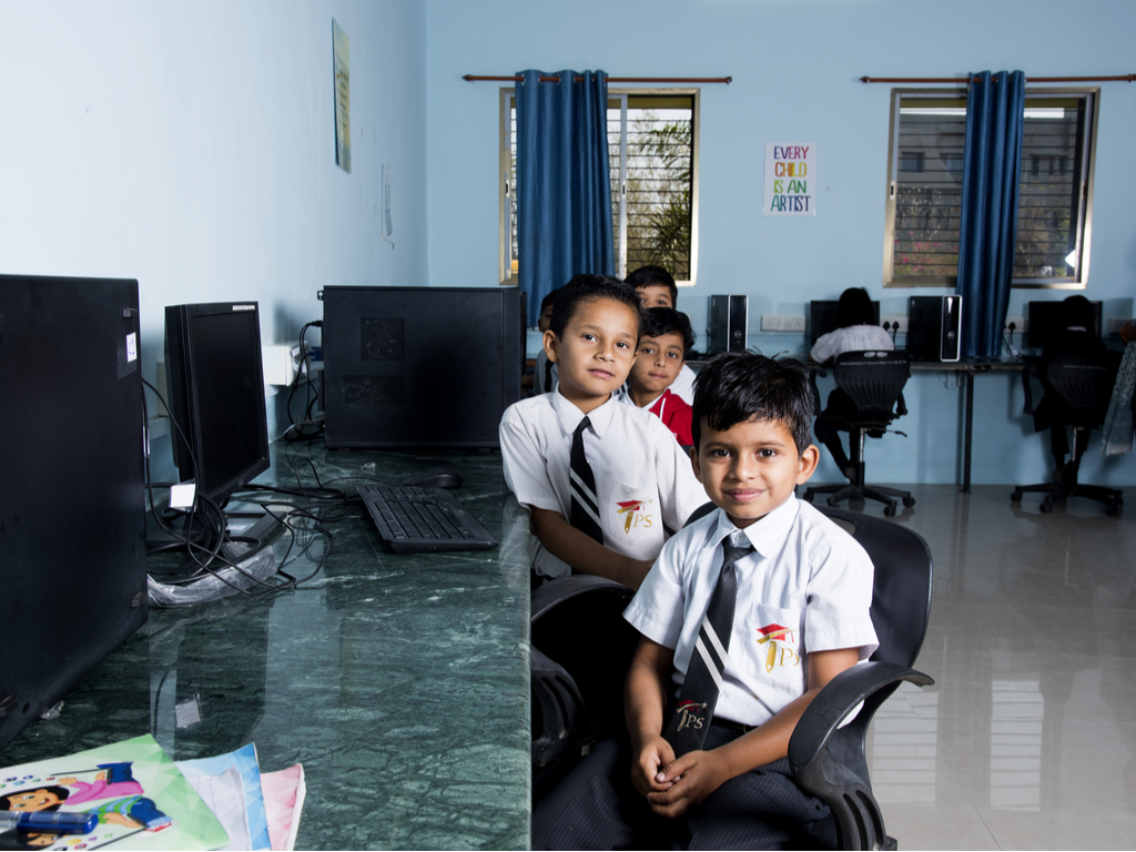 kids with computers
